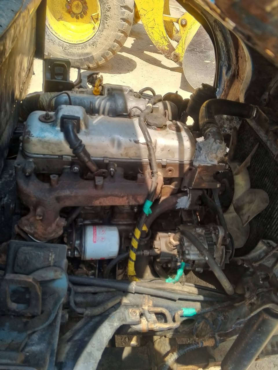سلام عليكم البيع مازده قلاب فحل رقم نكليزي بصره موديل 93تحويل مباشر مكينه بلادي مجفته جديد شاصي مكفول تخم تايرات سيارة خير من الله ما بيه شي نقص مكان بغداد ***********///‏‪***********‬‏موجود واتساب
