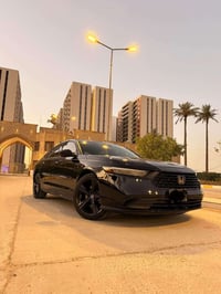 🔥 للبيع – هوندا أكورد سبورت L هايبرد 2025 🔥  🖤 اللون: أسود بلاك توب 🚘 ...