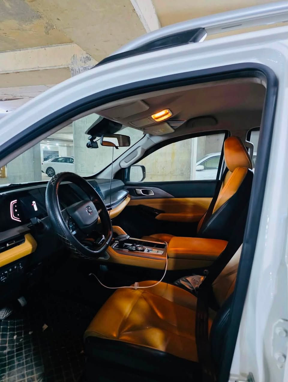 السلام عليكم
🚘 للبيع شانجان هانتر موديل 2025

• الممشى: 33 ألف كم قابل للزيادة

• السيارة داخل ضمان الشركة

• نظيفة جداً وما بيها أي خلل

• المواصفات معروفة وغنية عن التعريف

رقمها اربيل يجي اغلى من بغداد ماكو عليه ظريبة

تريد تحويل او وكاله 

الإضافات:

•درع امامي معى كشافات اصلي 

•مغلفه السياره بالكامل PPF يم المندلاوي بضمان

سياره مكفوله عدى بارد بسيط بحافه البدي 

💰 السعر المطلوب: 31 مليون دينار وبيه مجال بسيط

📍 مكان السيارة: بغداد

📞 للتواصل:

***********

‭***********‬
