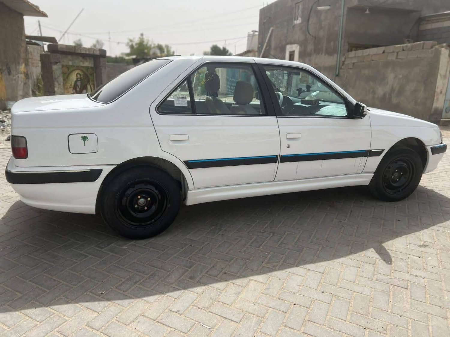 بيجو بارص موديل 23 سعرها 63 ورقة وبيها مجال بسيط سياره  بيها دعمه بدون دواخل مبدل باب وبنيد وجاملغ بدون دواخل اكرر سياره جاهزة على اخر حباية حداديه جديده تخم تأير جديد دوشمه جديده سياره تخبل رجاء مو شراي لا يراسل ***********وتساب البصرة, العراق
