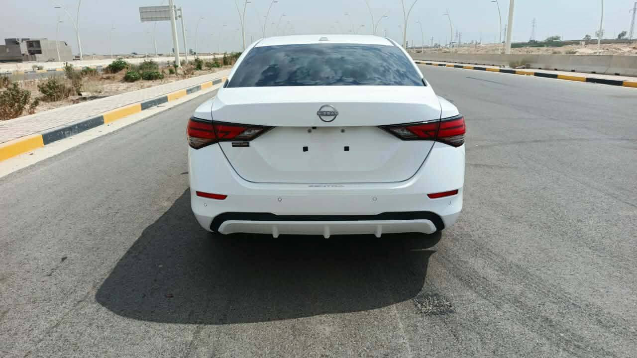نيسان سنترا ٢٠٢٥ ماشيه ١٩ الف ما مرقم كير AT ضرر مبدل بنيد بلادي وبارد بالجاملغ  مواصل شواصي السعر ١٣٠ وبي مجال المكان سامراء
الاتصال ***********

نص مكتوب في الصور:
- 76439395