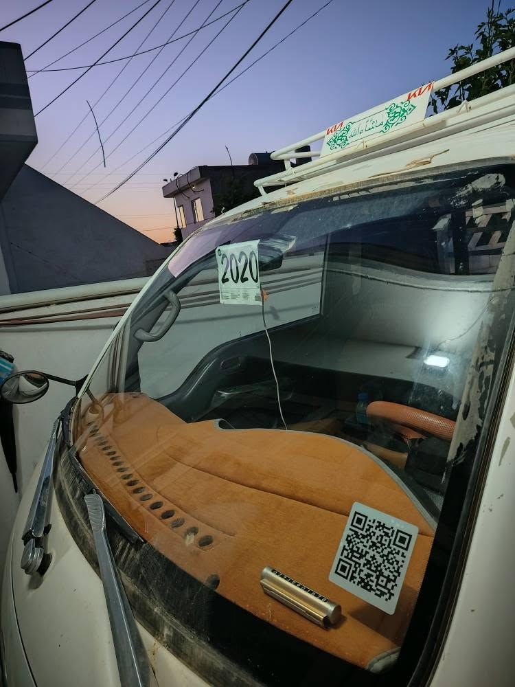 سەرەتا بەناوی خوای گەورە 
KIA BONGO 2020
کیا بینگۆ   ۲۰۲۰  ساغ ساغ 
قەپات مواسفات 
148000 کیلۆ مەتر ڕۆشتوە 
مەکینە ۳۰۰۰ سۆپەر 
مەکینە ڕەش ۷ گێڕ 
گێڕ تۆماتیک و عادی 
کۆدی بەناو خۆمەوەیە 
٦ دووگمەی فول 
کوشن هەوا  +  هیتەر 
ئاوێنە شەفت + کارەبای +  هیتەر + ئیشارەت
سوکان هیتەر + تەحەکومات 
دووگمەی تراکشن +  دژە خلیسک 
ئەی بی ئێس     ABS
سپیکەری تەلەفون
بلاجیکتۆر زینۆن 
کوشن جڵد + ناو گاعی قاڵب
تەبرید لەسەر سیوچ 
٦ تایەی لۆکی لەژێردایە 
چەمچەو ناو بۆدی لۆک 
سپێری دانەگیراوە 
دەبڵ سپێرە  
دەبەی ئاو + سنوقی لاتەنیشت 
کامل کامل سێرڤس کراوە 
تەقەو ڕەقەی بەشەرت 
کارەبای کامل بەشەرت 
ئەکسل و شانسی بەشەرت 
خایسات و ڕزیوی نیە 
ئەم دەقەیە لە ئیشدایە 
هیچ هیچ نوقسانی تێدا نیە
سەیارەکە ساغە بڕاوە نیە
دەعم و لێدراوی نیە  
سعری ۱۰٥ گەڵاو مجالێکی برایانا 
بۆ پەیوەندی ***********
تێبینی / ئەو لەزگەیەم لێ کردۆتەوە السليمانية, العراق
