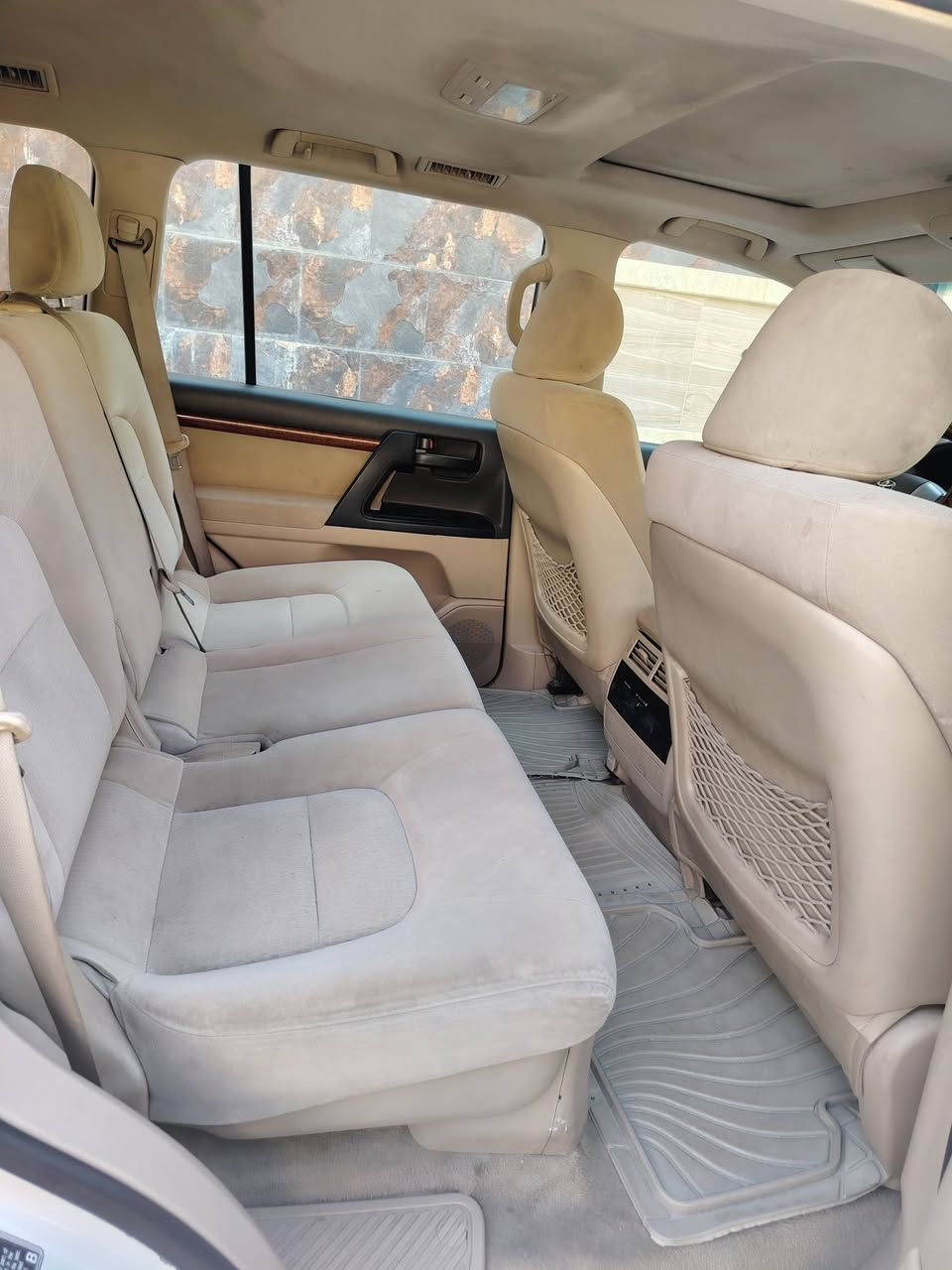 السلام عليكم...
جكسارة للبيع بالاقساط فقط
موديل 2014
 فول مواصفات 
رقم اربيل جديد أنكليزي 
مواصفات GXR
فتحة سلايت رؤف 
محرك 6سلندر وضع شركة 
فول مواصفات
8  ايربك
ثلاث قطع تبريد 
تحكمات ستيرن 
فور ويل  
ثلاجة 🧊
كامرة خلفيه وامامية
رادار  وحساسات  امامي و خلفي 
مكينة مكفوله ما مفتوحه 
كير وضع الشركه مكفول كفاله عامه 
السيارة بيها صبغ جاملغ الامامي الايمن وقليل من الباب الامامي بدون دواخل والباقي مكفولة... 
البيع بالاقساط فقط
٢ دفتر ومقدمة و٦ اوراق بالشهر والسعر النهائي على الخاص 
مكاني موصل   //
 للاتصال // *********** 
               //***********
