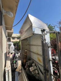شوايه دجاج اخذتها من شارع 6 اخذتها ب600 الف  عفتها لان اني اشغل الماطو...