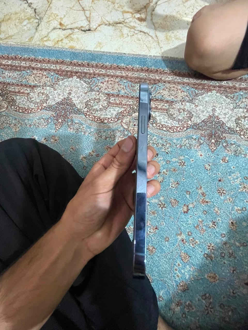 السلامو عليكم 13 برو ماكس
بطاريه 85 تليفون 

ذاكره 256

تليفون ما داخل صيانه ابداً 

تليفون نظيف فول النظافه 100

مكان جميله شارع خيرالله 

السعر 750

