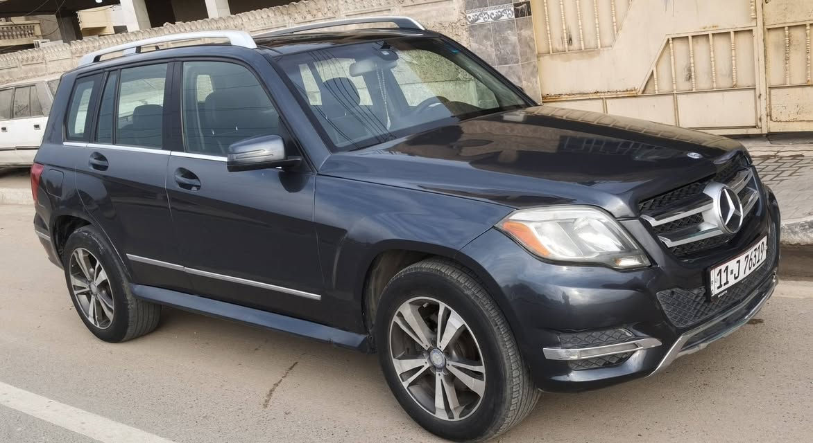 سلام عليكم
مرسيدس موديل 2010 glk 350 
رقم بغداد الجديد , فول مواصفات , مكينة 3500 ، خمسة راكب ، سيارة ما ناقصها شي وما بيها مصرف***********
