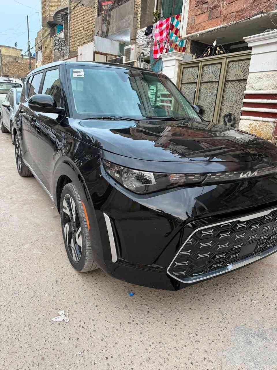 سلام عليكم سياره البيع كيه صول موديل 2023وارد امريكي دخول جديد سياره بدون الوحات سياره ضراره جملغ وبنيد وباب جهت السيق وبيه تصليح با الغد سياره فول موصفات GTوجهزه من كلشي عنواني بغداد يم علاوت جميله سعر$$$ 119$$$
الهاتف *********** غير متوجد على فيس
