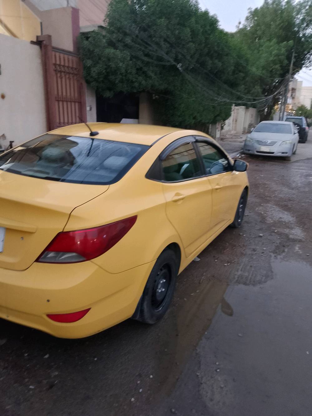 اكسنت وارد امريكي 2017 تبريد ثلج تدفئة بيه فقط تبديل الجاملغ الامامي جهة السايق كير محرك كفالة ماشية 162 
محرك GDI 1600 ..سنوية لغاية 2030 ومصفرة هيئة
ألسعر 80$ وبيها مجال 
*********** بغداد