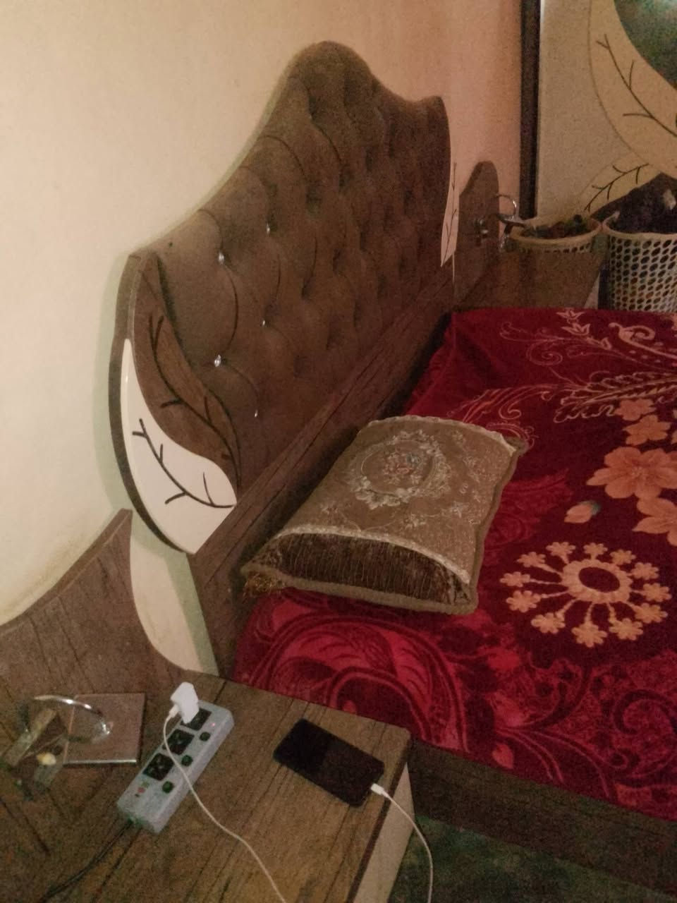 غرفه تركيه للبيع في قضاء الرمانه الاستفسار اتصال ع رقم ***********
