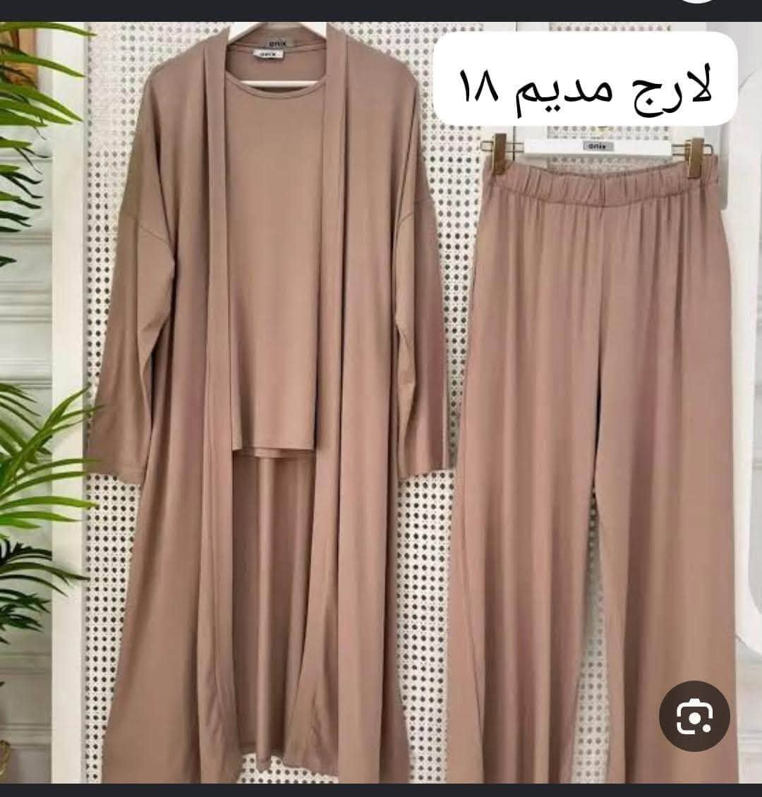 ملابس بنات • لارج ميديم سمول • توصيل