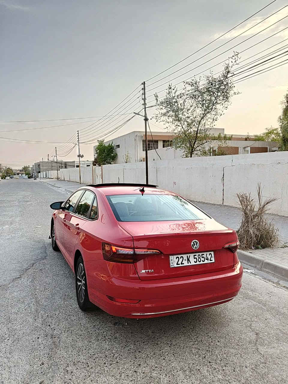 جيتا 2019 +Se plus للبيع
‏‎جيتا 2019 Se Plus+
رقم اربيل 
بطاقه بانزين موجود
سياره بوليش جديد وكماليات كامل سياره كاعده 
‏‎فول مواصفات معروفه se plus
شرط راديتر بلادي
ماشيه 94 mil مايل 
‏‎محرك14 توربو 
‏‎كير محرك و كهربائية بشرط 
❌ضرر بالمنشور موجود بونيد ودوسه ليفوك صبغ
‏‎رقم  كله جديد
سعر 123$ وماكو سياره نضيفه بهاي سعر
مكان سيارة كركوك 

☎***********

