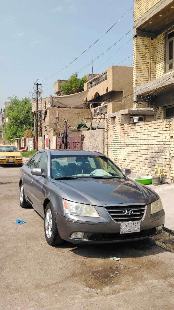 السلام عليكم
سوناتا 2007 وارد أمريكي V6 3.3 سياره حلوة و مرتبه
السياره لمتد الممشى مثل ما موضح بالصوره مكفوله كير و مكينه و حداديه اماميه و الحداديه الخلفيه عوزها فقط دبلات تبريدها حار ينرادله فحص لو غاز او شي ثاني  ما نعرف شبي حادثها من امريكا جاملغ الي يم السايق فقط سنويتها باسمنا لل 2027 و تنتهي مكاني بالعماره للاستفسار ***********
