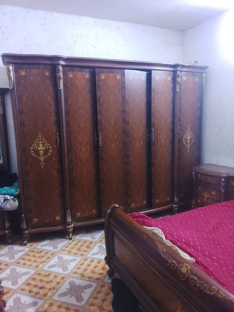 غرفه نوم كلش نضيفه بغداد المواصلات السعر ٣٥٠ ***********
