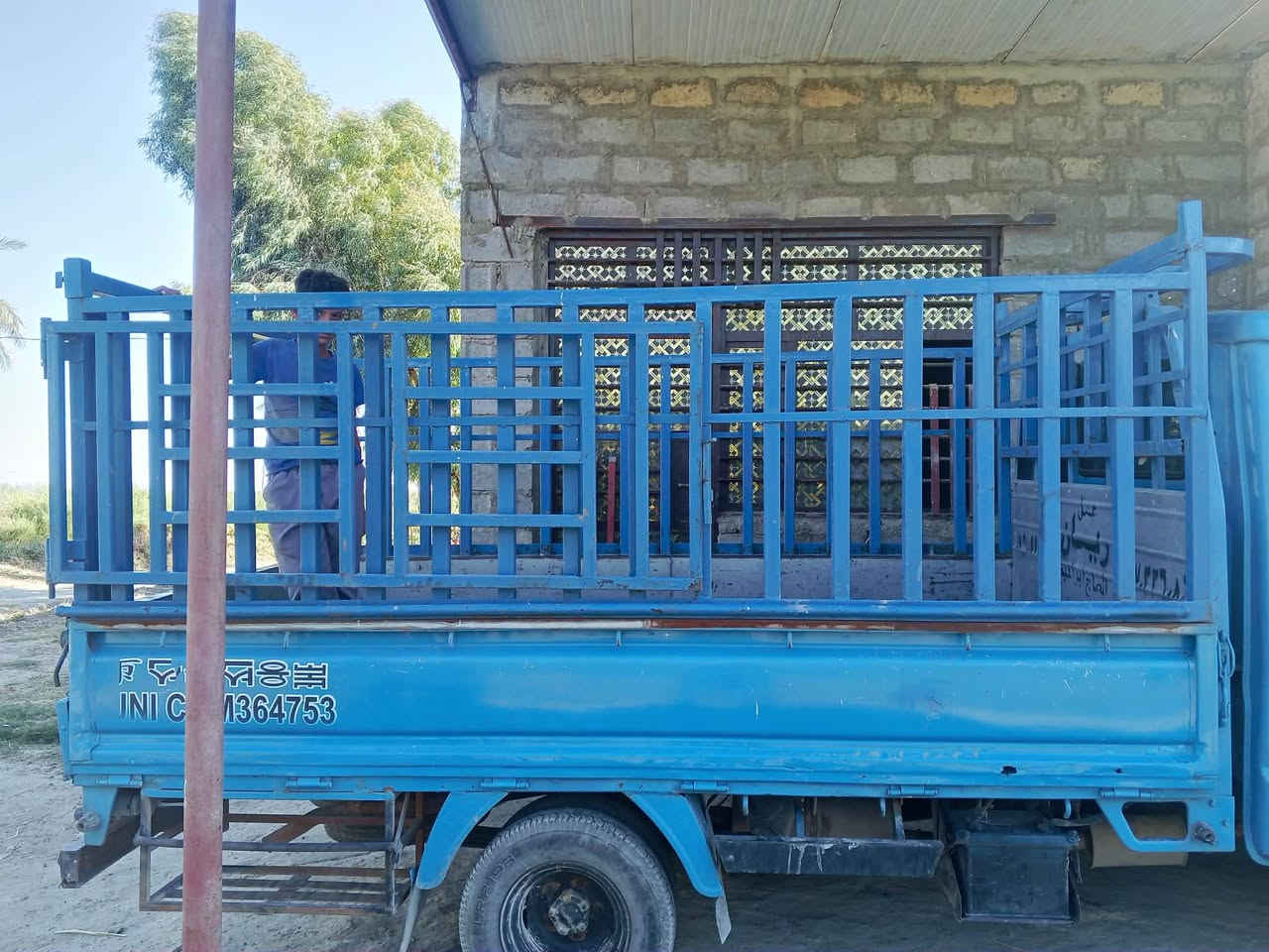محجر نضيف كلش للبيع سعر 200بي مجال العنوان بغداد صدر اليوسفية ***********
