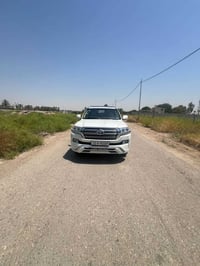 لاندكروز • ٢٠١٧ • رقم بغداد