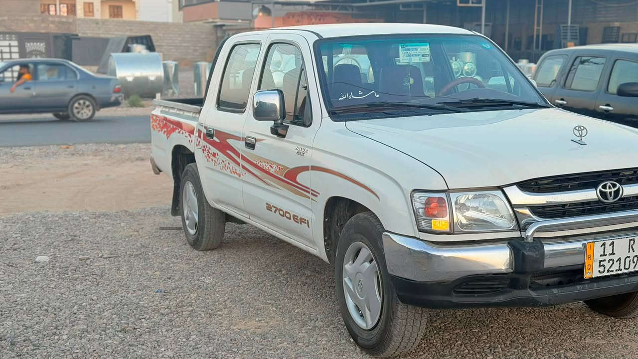 السلام عليكم
بيك آب تويوتا موديل 2002 GLX محسن داخل احمر دبل جكمجة 
رقم بغداد دولي شرط التحويل 
گير ومحرك شرط 
طخم تايرات وحدادية بشرط 
تبريد ثلج ❄️ 
السيارة بدون ضرر او حادث 
جاهزة وجديدة ماتحتاج مصرف 
📍 المكان / القيارة قرية الشبالي 
السعر 115 $ وبيها مجال بسيط 
وترهم مراوس حسب القناعة 
للاستفسار ***********
