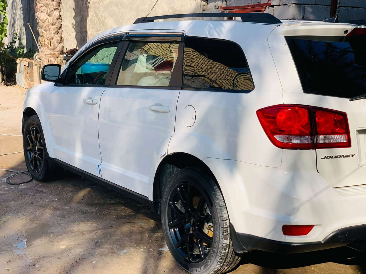 للبيع
جورني 2018
4سلندر 2400
مواصفات sxt
هزة وسنوية 2030
شاشة جبيرة اندرويد 
تبريد 3 قطع 
سعر 145 وبيها مجال للشراي 
تجي وتشوفها وبالحقيقة احلى من الصور 
مكانها البصرة الهارثة
***********
