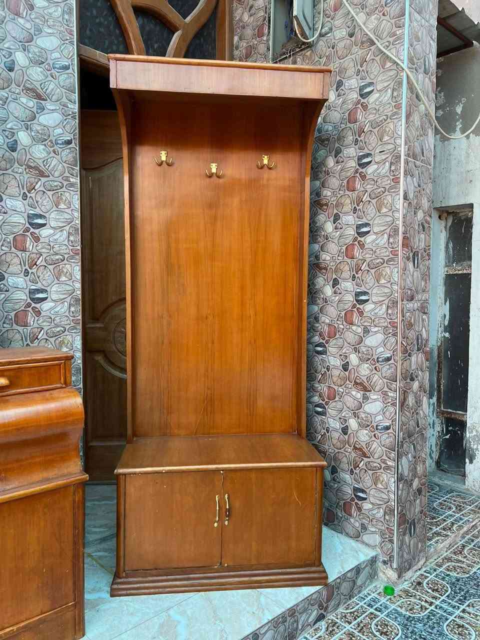 غرفه نوم ام السته طابقين مستعمله داخل وخارج صاج ضهر جرجوبه خمسه ملم ميز هديه مع طابوريه عنوانه كوت حي الجهاد شارع النجارين نجارة ومعرض الحجامي الاتصال او مراسلة الصفحه سعره مع الشد والنقل علينه داخل الكوت ***********
