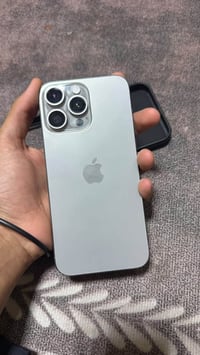 آيفون ١٥ برو ماكس • ٢٥٦ • بصره