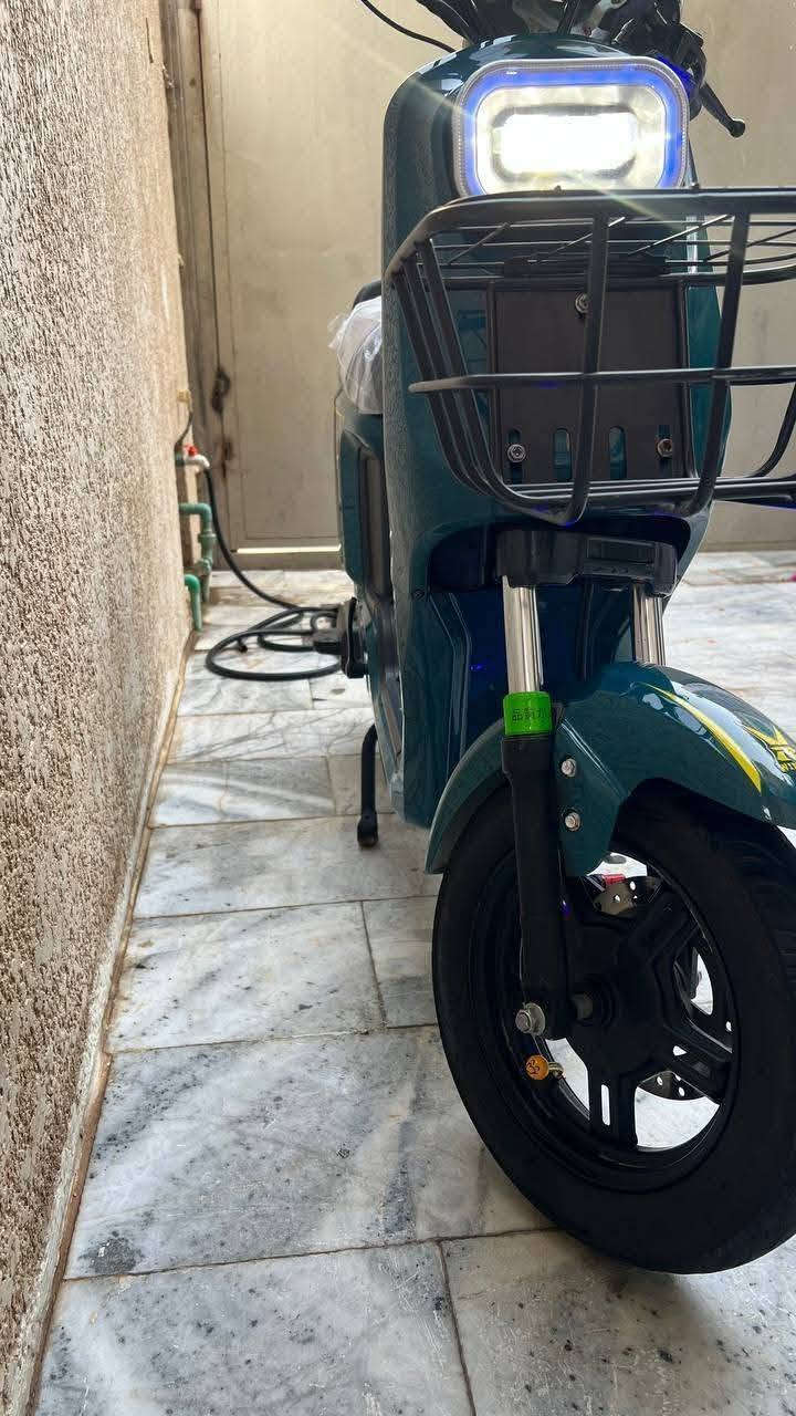سلام عليكم دراجهR8دراجه اخت جديده كلش نضيفه دراجه ويلي كله ملف1500w بطاريات5كبار  قفل استيرن بيه شاشه تضهر الاعطال نظام 4سرع سويج بيك نظام الR بيه مثبت سرعه وبيه نظام الP دراجه كلش نضيفه اي عطل مابيه غراضه كامله ومابيه نقص سرعته70حقيقي شاحنه الويلي الاصليه سعره45 مكاني كربلاء طويريج سعر365وبيه مجال بسيط🤩💁 للاستفسار ***********
