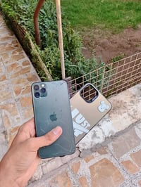 ايفون 11 برو ماكس دبل خط سعرا 190 مكاني بغداد الحبيبيه 07737514638