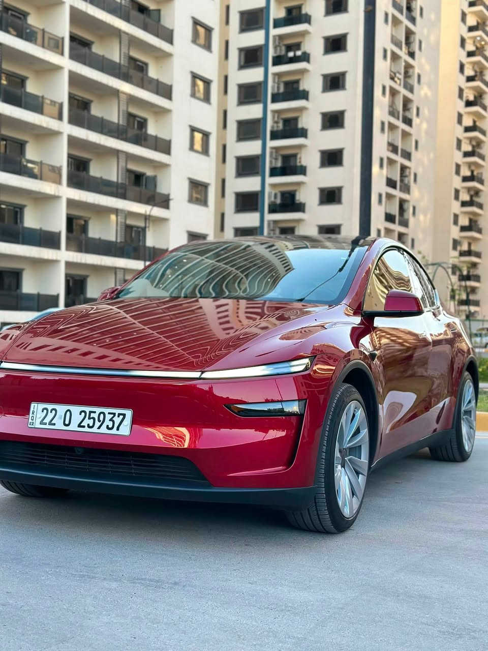 � للبيع Tesla Model Y Long RangeRWD 2026 ⚡️

🔹 الموديل: Tesla Model Y Long Range
🔹 السنة: 2026
🔹 الدفع:خلفي RWD
🔹 كهرباء بالكامل 100%
🔺الممشى 3500 ميل
🔹 بطارية Long Range
🔹 تسارع قوي واستجابة فورية
🔹 مدى ممتاز للشحنة الواحدة 550 كيلو متر
🔹 شحن سريع Supercharger حتى 250 kW حسب التجهيز والسوق
🔹 شاشة وسطية كبيرة و خلفيه ونظام Tesla الذكي
🔹 أنظمة أمان ومساعدة للسائق
🔹 كاميرات محيطية
🔹 مساحة داخلية وصندوق خلفي واسع
🔹 الايرباك سليم لم يفتح 
الحادث صبغ بابتين السايق
✨ السيارة نظيفة وحالتها ممتازة، والفحص متاح للجادين.

📍 الموقع: [اليرموك نفق الشرطه]

📞 للتواصل: [***********
***********
