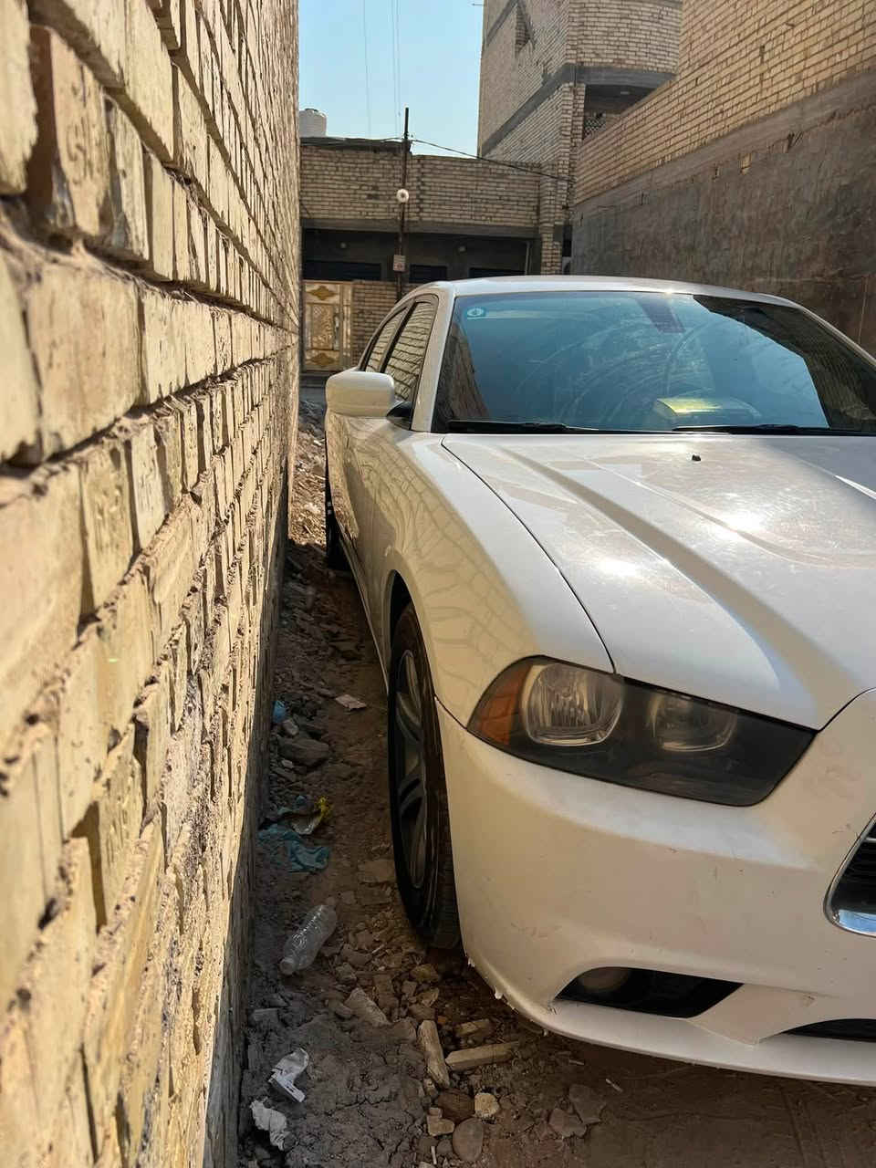 السلام عليكم جارجر 12 ابيض تخم تاير جديد ويل 18 خليجي شاشه جبيره كير طياره العنوان بغداد الشعب السعر 140 رقم الهاتف ***********
