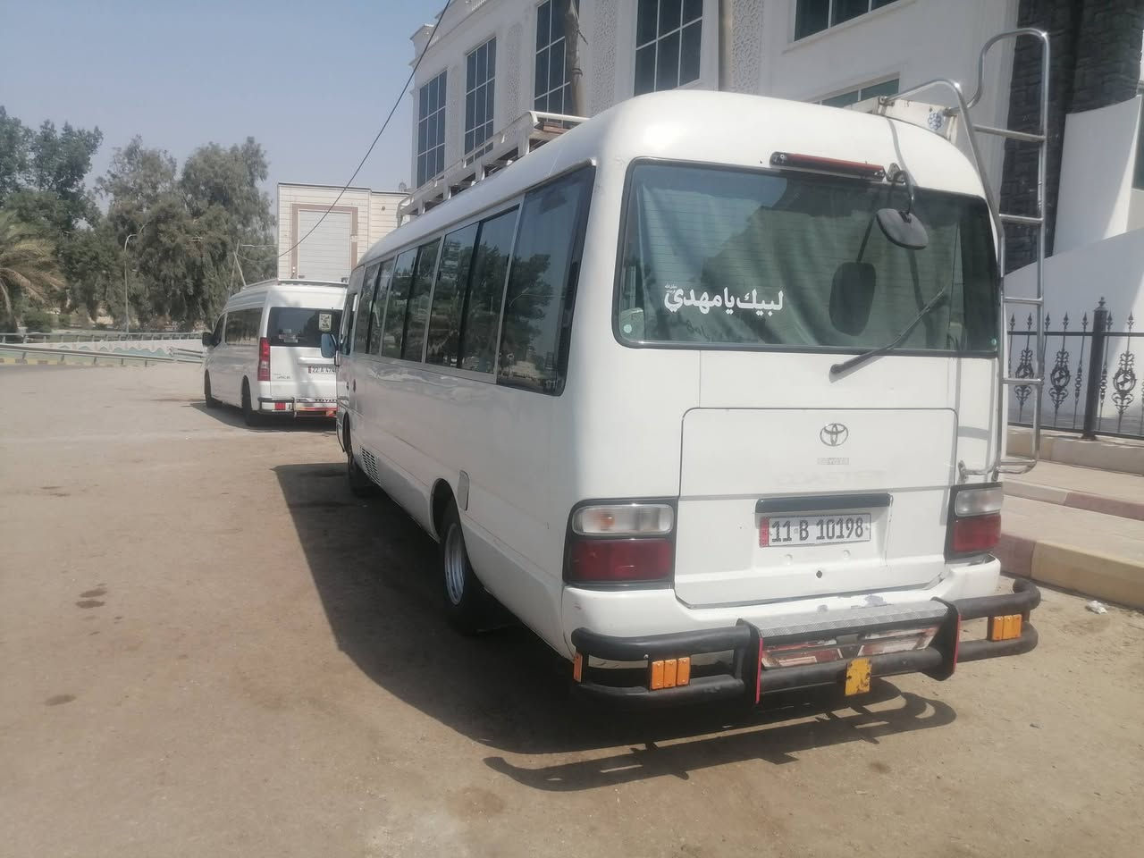 بيع مستعجل كوستر تيوته موديل ٢٠٠٨رقم نكليزي بغداد بيه َمكانات صبغ ابيع حزام السعر ٢٠٠ وبيه مجال مكان بابل محاويل / قلاب ستاركس تخم تاير حداديه جديده ***********
