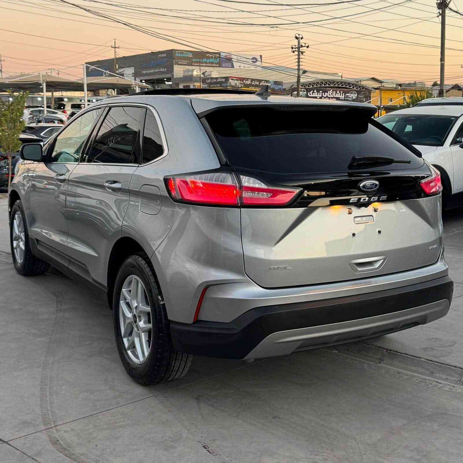 فۆرد ئیدج ٢٠٢٤ (Ford Edge 2024 SEL)

مۆدێل: ٢٠٢٤

فئە: SEL

سەقف: پانۆراما

بۆیاخ: بێ بۆیاخ 

مەشیاو / ڕۆشتوو: ٢٢,٥٠٠ میل

ژمارە: ژمارەی کاتییە (٣ مانگ کاتی لەگەڵدا ماوە بۆ ڕەقەمکردن)

نرخ: ١٩٥ وەرەقە (١٩,٥٠٠$) و مامەڵەیەکی کەم

دۆخ: زۆر خاوێنە و هیچی پێوە نییە

العربية

فورد أيدج ٢٠٢٤ (Ford Edge 2024 SEL)

الموديل: ٢٠٢٤

الفئة: SEL

السقف: بانوراما

الصبغ: مكفولة من الصبغ (بدون صبغ)

المسافة المقطوعة: ٢٢,٥٠٠ ميل

الرقم: رقم مؤقت (متبقي ٣ أشهر وقت للتسجيل)

السعر: ١٩٥ ورقة (١٩,٥٠٠$) ومجال مجال قليل

الحالة: نظيفة جداً وبحالة ممتازة                            📲*********** یان *********** السليمانية, العراق
