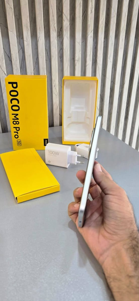 بوكو m8 برو
POCO M8 Pro 5G
     بسعر 475 الف

🔹 الذاكرة الاساسية 256GB 
🔷️ الذاكرة العشوائية 8GB 
🔷️ المعالج Snapdragon 7s Gen 4
🔷️ البطارية 6500mAh ، ويدعم شحن 100W
🔷️ كاميرا 50MP 
🔷 ️مقاومة ماء وغبار IP68/IP69

لمشاهدة جميع الموبايلات والإكسسوارات المتوفرة
ادخل على الهاشتاك👇🏼
#مركز_احمد_الخفاجي
للطلب والحجز مراسلتنا واتس اب 
***********
او التوصل دايركت 

#موبايلات_العراق #موبايلات_الحلة #موبايلات_بغداد  #احمد_للموبايلات #عروض_العراق #تكنولوجيا_العراق
#خط_كفو #زين_العراق
—————————————

 مركز أحمد الخفاجي للموبايلات

بابل – ناحية أبي غرق – شارع المركز
