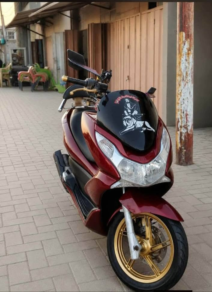 سلام عليكم دراجه pcx البيع دراجه رمبه مكفولة كفاله عامة من كهربائيات من كفرات مكينه مكفوله كفاله عامة مكاني بغداد شعله رقم ولاستفسار على رقم فقط واتساب ***********
