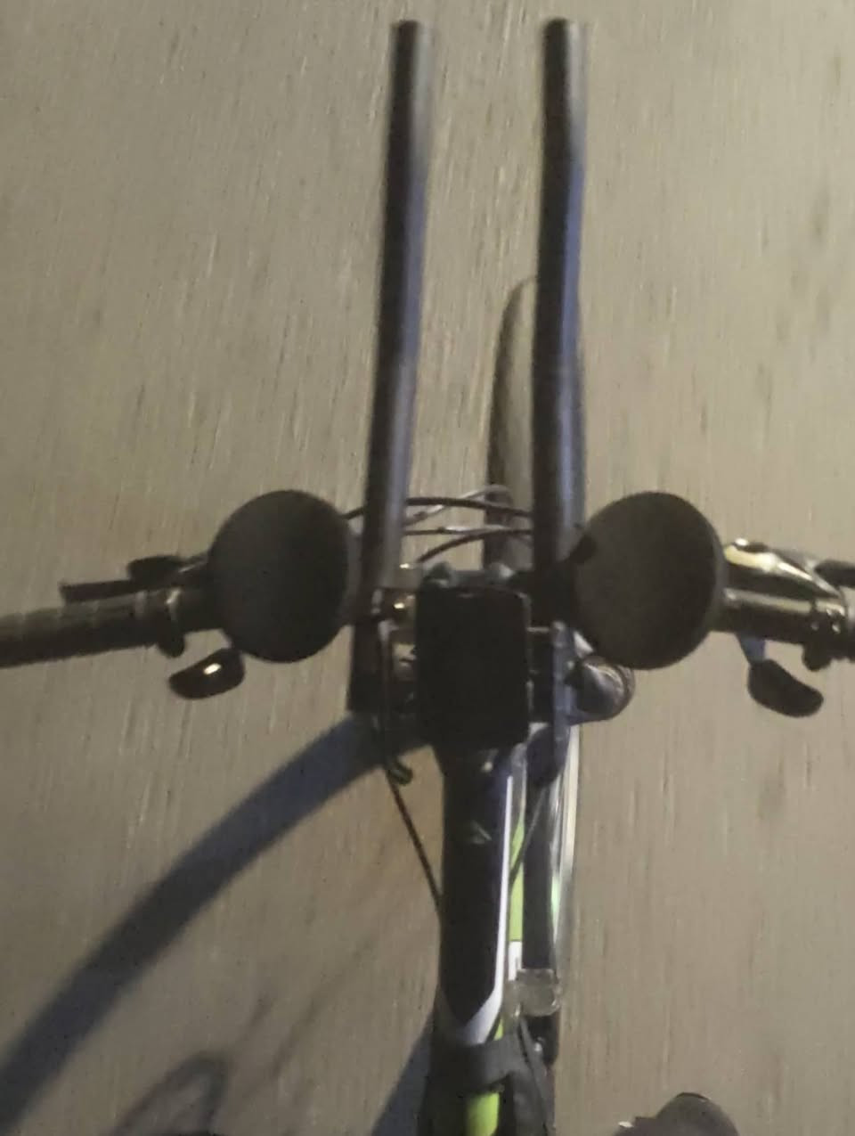 جبلي رياضي MTB SPORT ماركة MERIDA

البايسكل مختم میردا حتى تايراتة ميردا

سستم شيمانو أسيرا 38

المنيوم حجم 27.5

علية اضافات جنطة + سكتات + ستاند تلفون + فدرالية + لايت وبي هورن سوة + چوب اصلي سبير بل جنطة اعيد واكرر البايسكل SPORT رياضي شكل جبلي

يعني سريع خفيف - سلس

سعر : 285

مكاني بغداد

اي استفسار على لرقم ***********
