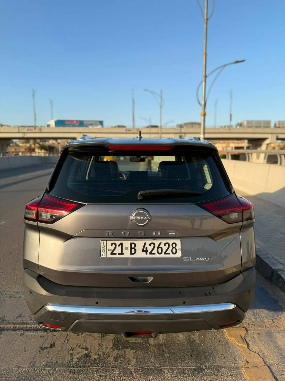 سلام عليكم من رخصة الادمن

نيسان روج 2023 sl awd للبيع

مواصفاة السياره فول الفول 

بنوراما 

كشنات جلد تدفئه 

رادارت 360 درجه 

كامرات 360 درجه

جنطه كهرباء شفط

سماعات من ماركة Bossودمام مانع ضوضاء

هند بريك كهربائي واتو هولد

نقاط عمياء  اشاير مري

السياره فول الفول بعد هواي مواصفاة بيها 

السياره رقم سليمانيه باسمي 

السياره حادثها كما موضح بلصور ورقم شاصي موجود فقط صندوك 

السياره ماشيه  35000mi 

السياره مكانها بغداد  وجديده وجاهزه من كل نواحي 

سعرها 18300$ واي استفسار ***********
