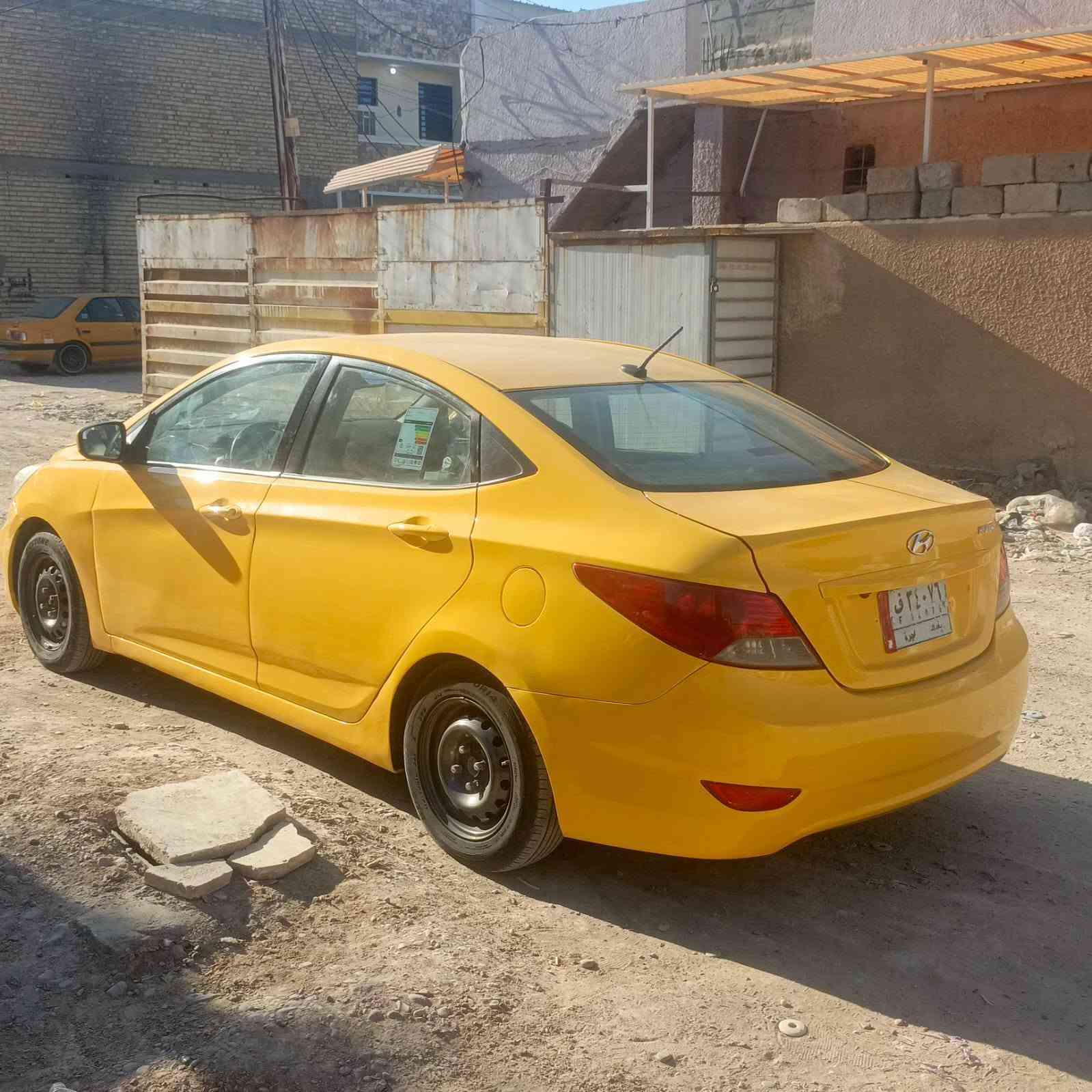 اكسنت • ٢٠١٢ • وارد كندي