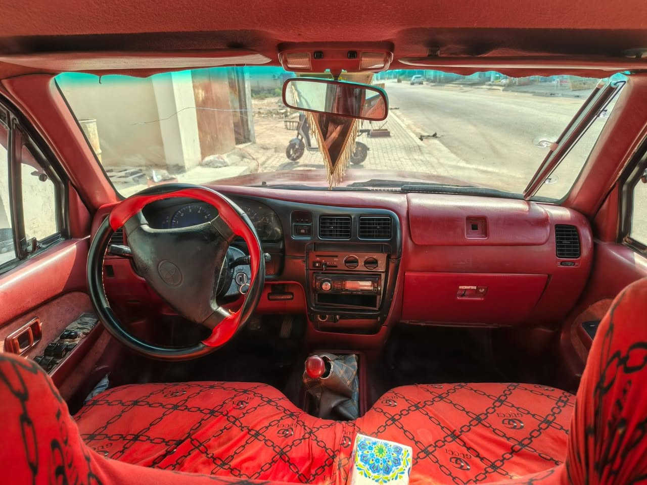 سلام عليكم  بيكم تيوتا
بصره بسمي 

رقم انكليزي 

السنويه31

المديل 2002

محرك جديد 

تخم تاير اندنوسي 

تبريد ثلج  منضومه جديده 

لايت زنون 

العنوان البصره السيبه

الهاتف ***********

هاتف +واتساب ***********

السعر 73ومراوس حسب القناعه
