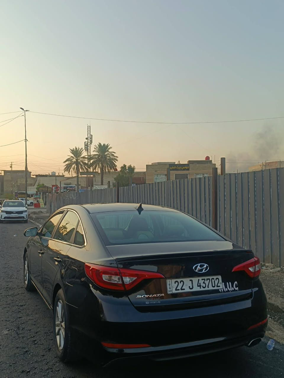 سلام عليكم
سوناتنا موديل ٢٠١٦ امريكي حادثها بس بنيد فقط بدون دواخل بدون ايرباك السياره داخل بيجي مكينه 2000
رقم اربيل ب اسمي اتريد وكاله اتريد تحويل اني حاضر 
ماشيه ١٢٠ 
السياره شاشه جبيره 
تحكم فول 
حساس خلفي 
كامره 
لايت زنون 
لد امامي خلفي 
وبعد بيها اهواي مواصفات 
السياره ع وضع الشركه 
السعر ١٠٥ وبيها مجال بسيط 
مكان السياره بغداد 
غير متواجد ع فيس 
***********
