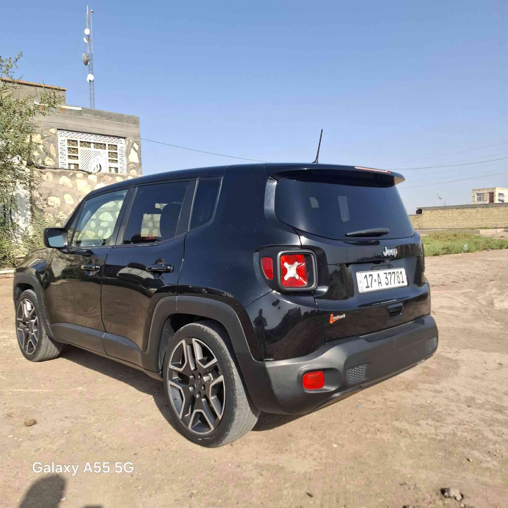 السلام عليكم موديل ٢١ بيع اومراوس *********** *********** السعر ١١٥
