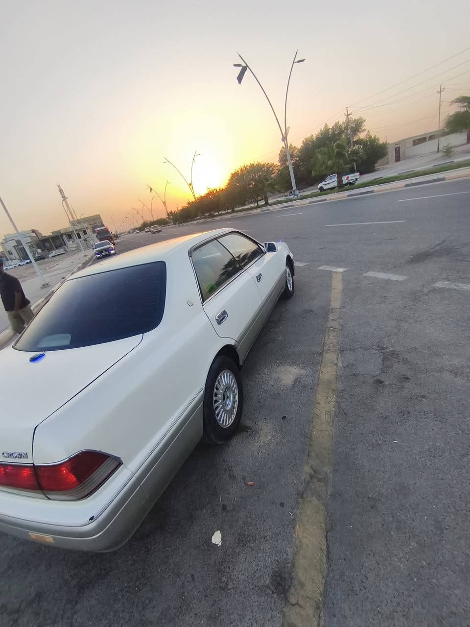 السلام عليكم راس الثور فلات للبيع مكفوله من الضربه والكص ونقل والعيب الشرعي سياره مكينه وكير بالجيس توني شادهن ماصارلهن شهر حداده جديده  رقم البصره باسمي سنويه لل 31 سياره متعوب عليه كلش مال جناي الله شاهد  مكاني البصره السعر 96
رقمي ***********
