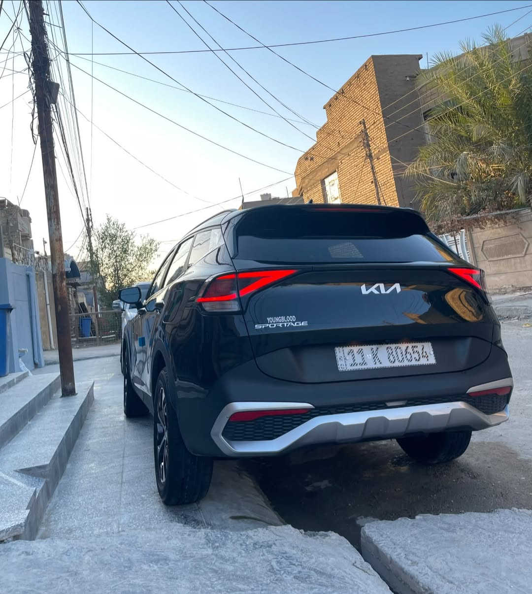 كيا سبورتج هايبرد موديل 2023 HEV
فول مواصفات عدا الفتحة لون اسود 
ماشية 44 ميل 
رقم بغداد الجديد ب اسمي 
المواصفات
كشنات جلد
كشن كهربائي
تدفئة كشنات
تدفئة ستيرن
حساسات
رادارات امامي ومانع تصادم
نقاط عمياء
كير ماوس
بصمة أبواب
تشغيل عن بُعد
شاشة متصلة كبيرة ابل كار بلي 
تبريد تحكم لمس 
تبريد مناخين منفصل
سايد بريك دكمة
تحكم ستيرن
ويل كب كروم 
شاحن وايرلس
LED أمامي وخلفي
وباقي المواصفات المعروفة
الحادث
جاملغ أمامي فقط بدون دواخل 
دعامية جديدة
إيرباك الستيرن فقط
سياره بلاديه مناقصها شي وبالعافيه 
مكاني بغداد ***********
