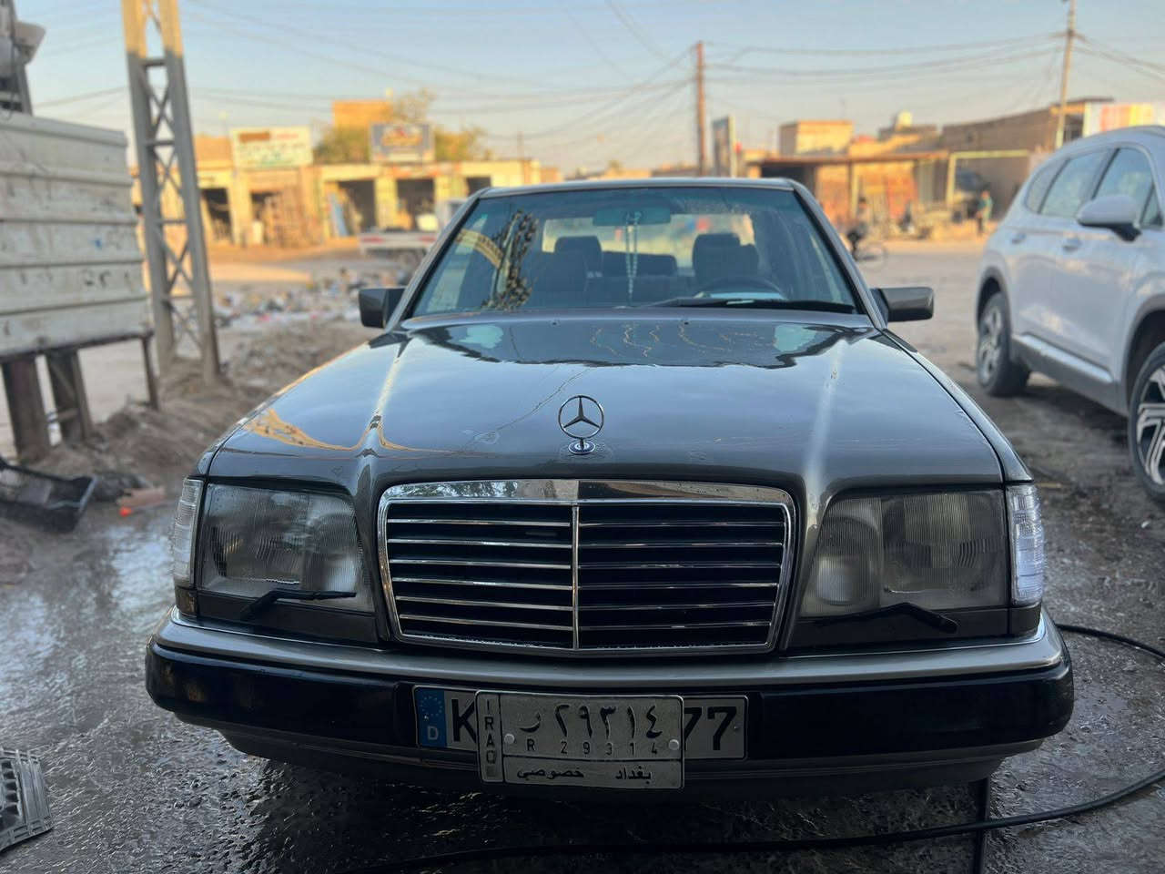 دب ٩٠ حجم ٣٠٠ .مكينه وگير vvt.جدد رقم بغداد سنويه ماصاقطة مشروع وطني ..تبريد ثلج..حداديه تايرات مشط كله جدد..مابيه ولاضربه مصبوغه عام اثر جراد.  غرفه بلاديه مخمل. كلشي بيه شغال سنتر لوك...سياره جاهزه. مكاني نجف السعر ب٦٥. او مراوس.  كاتبلك كل مواصفات مو تدخلي خاص ودكلي دزلي صوره وشبيه مابيه. ***********. وترايك للشمال بيه
