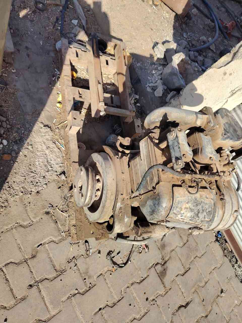 سلام عليكم ورحمة الله وبركاته للبيع جميع انواع المولدات كل واحد وسعرو عنوان كركوك حويجه الاتصال على الرقم ***********
