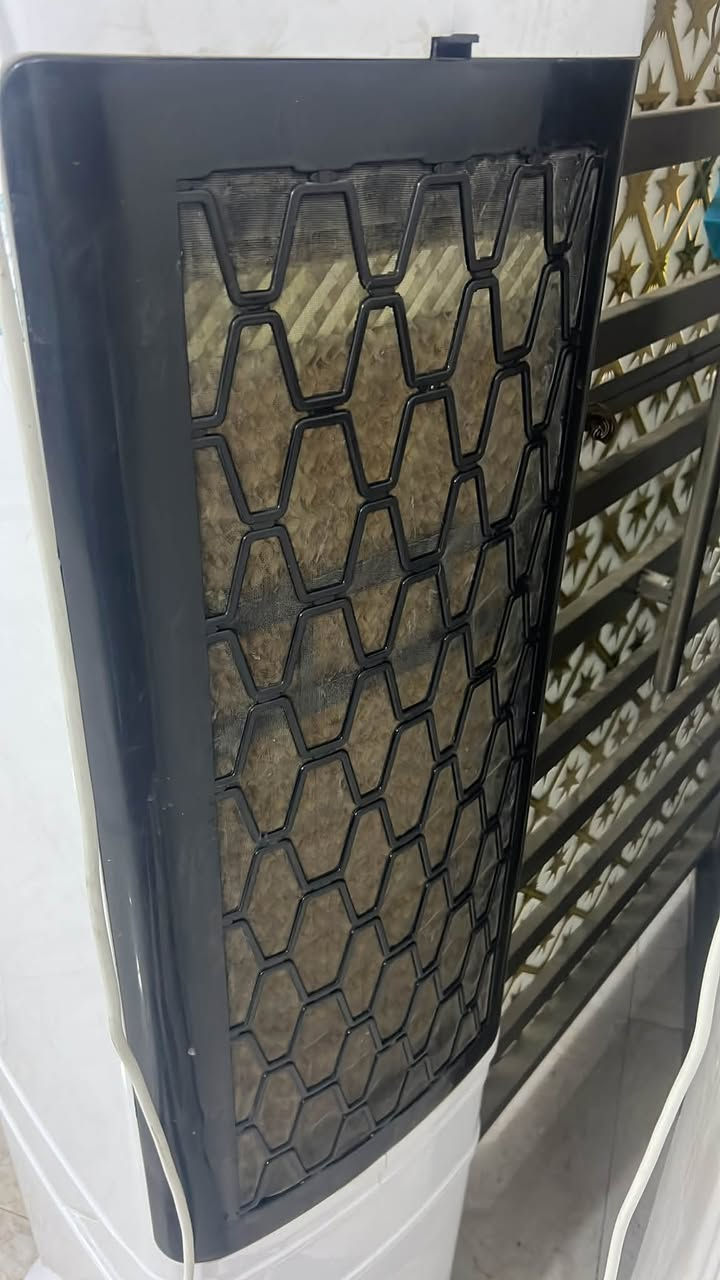 كونفيره استعمال اقل شهر سبب اريد اشيل. هوه كلش حلو مطلع بوخه نعنيه جدن راقيه او معروفه سعر250وللهً ماخذهى 300وسعرهى معروف هيه 
***********عنون كربلاء قريب عله مجمع الغدير
