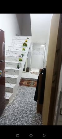بيت ١٤٠م • طابقين • طابوق جديد