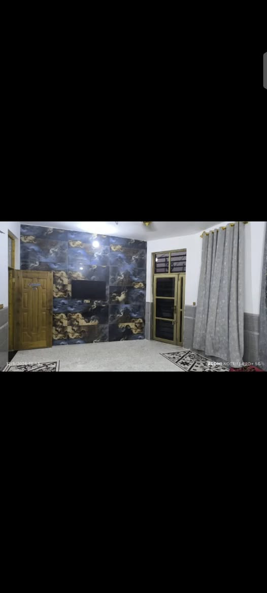 يا الله للبيع بيت طابو صرف سند باسمي بناء جديدصار 4 اشهر     
مساحته203. جبهه 11×18ونص البيت على شارعين الشارع الامامي 15 متر والخلفي 10 متر  البيت بي اسواق خير من  الله  بنائه من الرفت ارتفاع 40سم وجسور في التسليح يتكون الطابق الاول  2 غرفه نوم 4×4     وصاله 4×7 وترك خلفي على طول البيت الجبهه عرض 1متر ومطبخ حار وبارد 4×3ونص +منور وخدمات مع استقبال 6ونص×4ونص ارتفاع البناء 3.30وبوب خشب ارتفاع 3 متر سيراميك وارضيات درجه اولى مع الممشى الامامي 4×4ونص    الطابق الثاني مثل تصميم الطابق الاول + مطبخ كامل ومؤسس. السطح شتايگر الكهربائيات درجه اولى.   بورد طابق اول وبورد طابق ثاني محجر درج اللمنيوم درجه اولى  البيت  نضام سبالت البناء هندسي منطقة فول خدمات  مكاني كمالية شارع البدالة 

للاستفسار عل رقم ‏‪***********‬‏  اسعر عل رقم

نص مكتوب في الصور:
- 12/5/2025 18:53
- REDMI NOTE 13 PRO+ 5G
- 12/5/2025 19:02 REDMI NOTE 13 PRO+ 5G
- 12/5/2025 19:01 REDMI NOTE 13 PRO 5G
- 12/5/2025 19:01 REDMI NOTE 13 PRO+ 5G
- 12/5/2025 19:00
- 12/5/2023 19:00