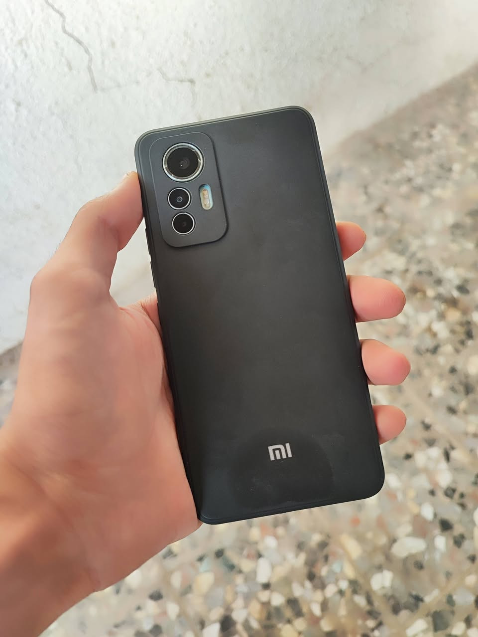 شاومي 12 لايت  Xiaomi 12 Lite 5g بحالة ممتازة وجهاز راقي وسريع وكلشي بيه شغال طبيعي؛ الذاكرة 256 جيجابايت المعالج Snapdragon 778G القوي للتصفح والالعاب، بوبجي ثابت على 60 فريم (60 FPS) اللعب وللتصفح  سلس بدون أي تقطيع؛ الكاميرا الخلفية 108 مگابيكسل؛ الشاشة سوبر AMOLED بتردد 120Hz؛ يدعم الشحن سريع 67 واط؛ السعر 230 وبيه مجال للشراي؛ مكان الجهاز النجف الكوفة؛ الرقم للتواصل ***********

