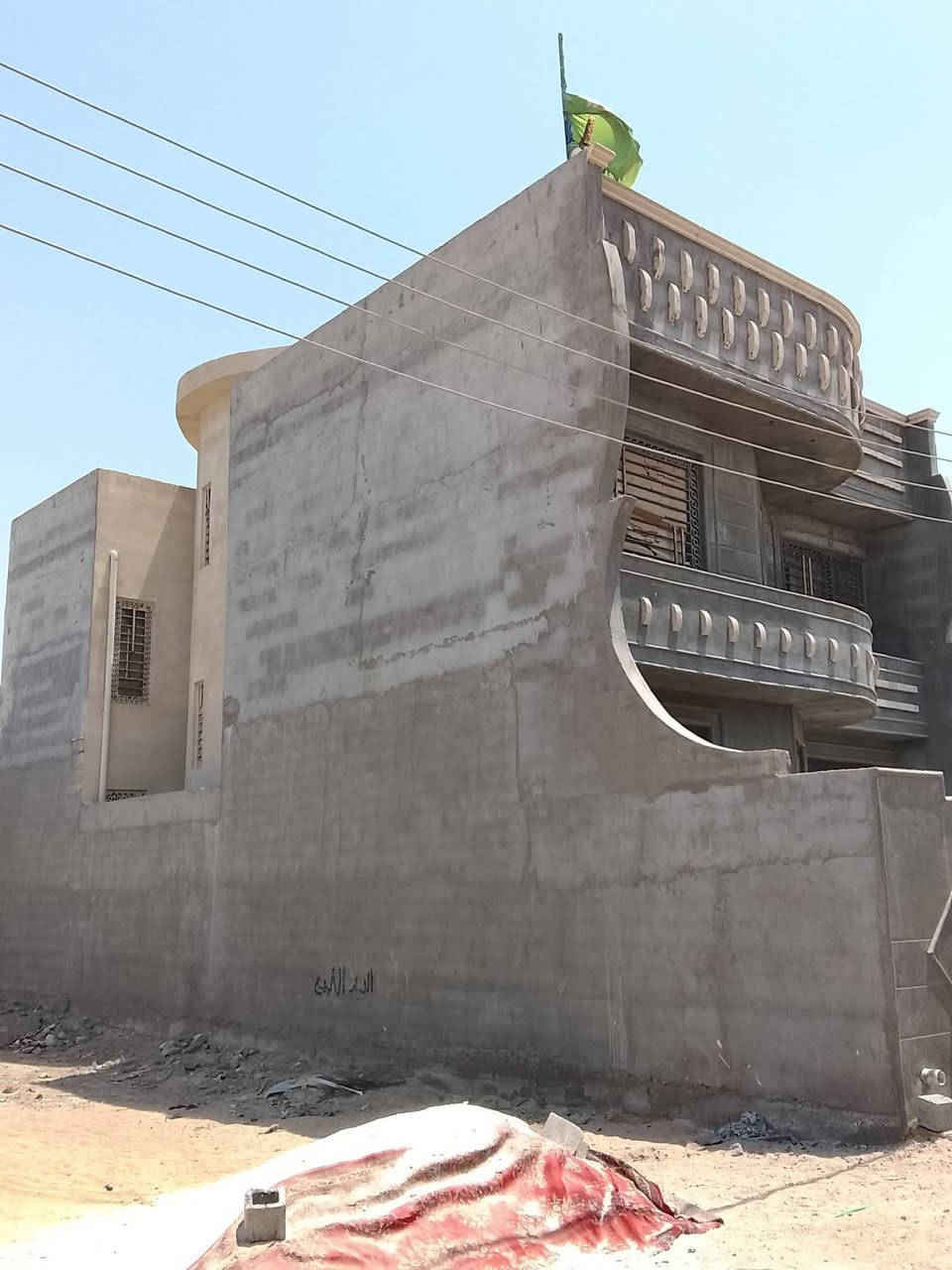 عويسيان خريبط • ٢٠٠م • ٦ غرف