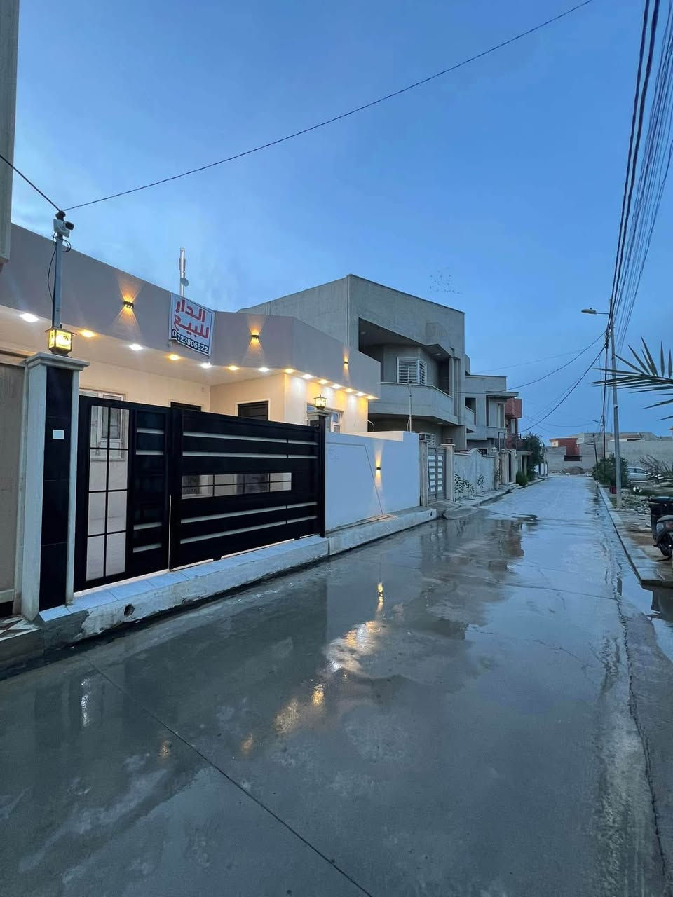 للبيع للبيع 🤝
✅ دار سكني  بناء حديث فول مواصفات 

📍 موقع الدار مزارع زيونه يم دائرة مرور 

     بستان ملك صرف بيت العراقي كارت بلدية 

    الفرع المقابل المولدة فرع الكفتريا موقع مميز

🏠 مساحه الدار 170 م👈 واجهة 10 👉 عمق 17 

     بناء فول واحد على واحد

ط١/كراج استقبال هول مطبخ غرف نوم عدد 2 

صحيات 

تفاصيل اكثر اتصال على الرقم 

⭕ للاستفسار عن السعر وباقي التفاصيل اتصل بنا

اسيا☎️ ***********
