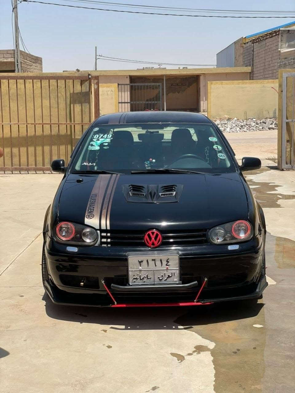 كولف موديل 2000 محرك 18 كير عادي صبغ حزام سعر ٥٠ وبي مجال *********** واتساب
