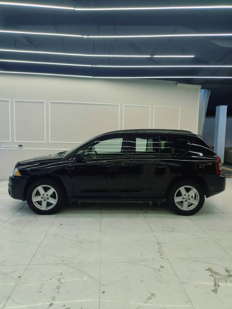 جێب کۆمپاس ٢٠٠٨ ⚡ Jeep Compass 2008

گێڕ ئۆتۆماتیک و گێڕ عادی، مەکینە ٢.٤ مەرغوب
پاک و خاوێن و بێ کێشەیە تەنها یەک پارچە بۆیاخ لەسەر جوانی، یەک پارچە کاڵبوونەوەی هەیە

شوێن؛ ڕانیە
نرخی ٨٣ وەرەقە و مامەڵە
ژمارە تەلەفۆن؛
***********
*********** رانية, السليمانية
