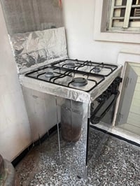 طباخ ٤ عين • استعمال شهر • فرن ما مستخدم